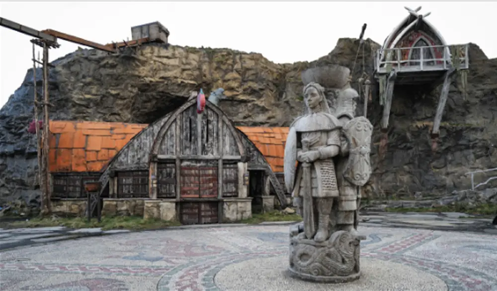 eManufacturing technology used for building a physical film set.